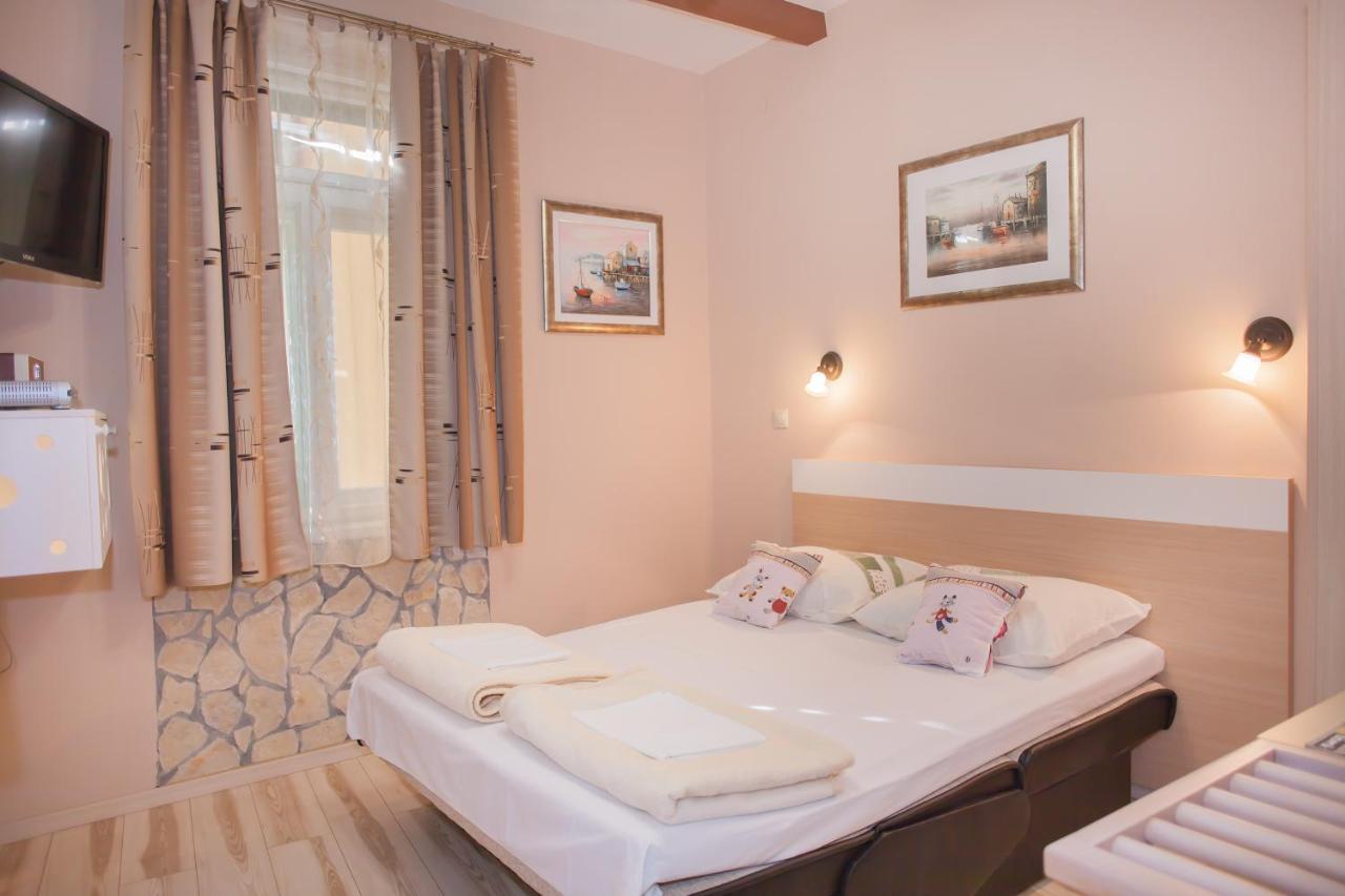 Appartamento Aria&Scala Šibenik Esterno foto